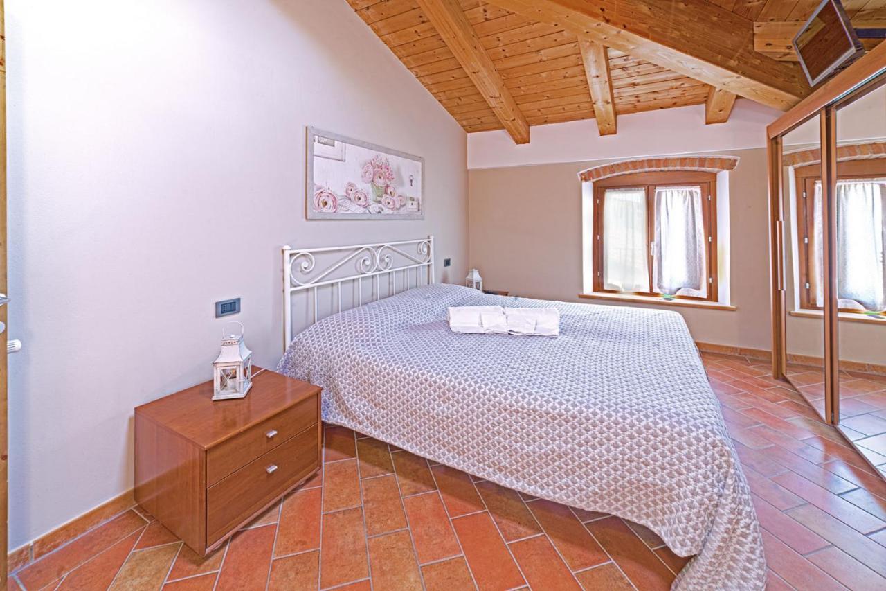 Agriturismo Corte Albarel Castelnuovo del Garda Ngoại thất bức ảnh